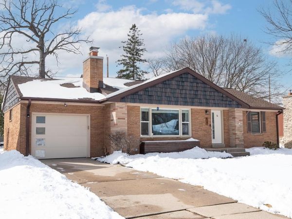 537 N 114th STREET, Wauwatosa, WI 53226