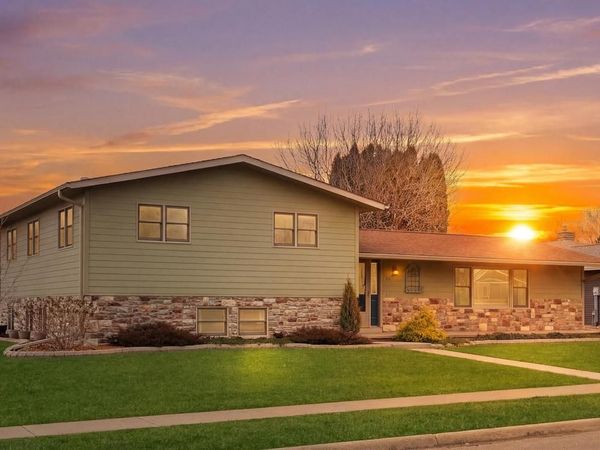 727 Mark STREET N, West Salem, WI 54669