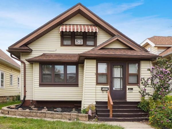 1205 S 74th STREET, Unit 1207, West Allis, WI 53214