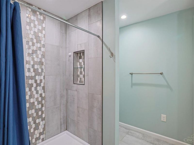 8340 Maineville Road, Hamilton Twp, OH 45039 Photo 22