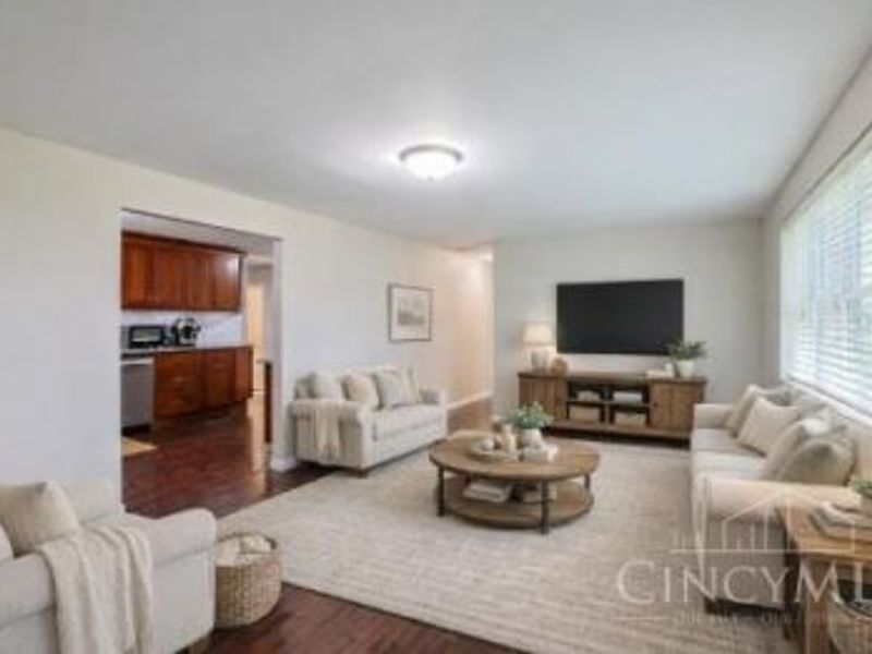 8340 Maineville Road, Hamilton Twp, OH 45039 Photo 5