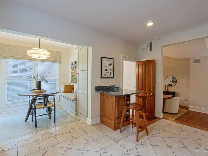 416 Torrence Court, Cincinnati, OH 45202 Photo 18