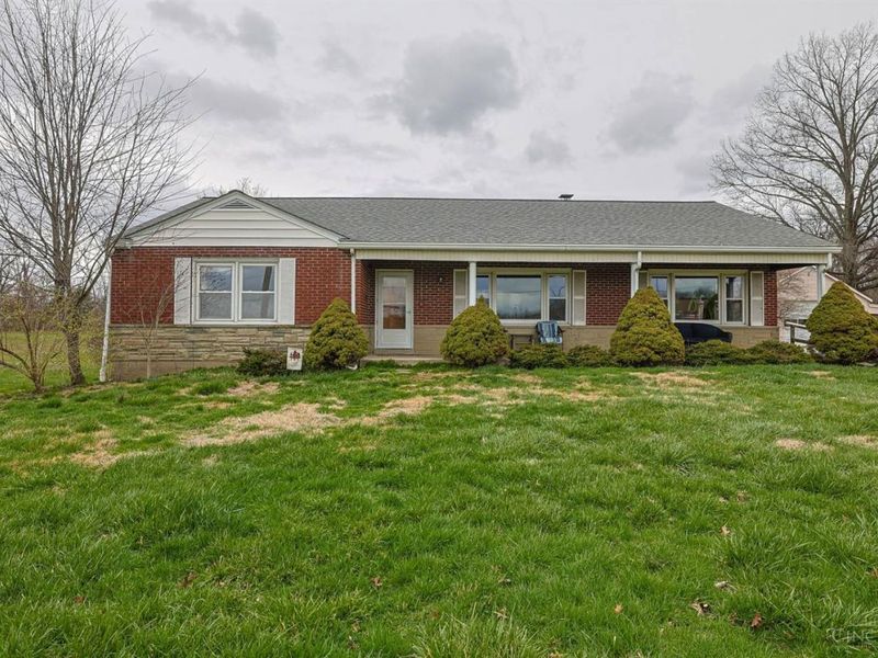 656 W Plane Street, Bethel, OH 45106 Photo 1