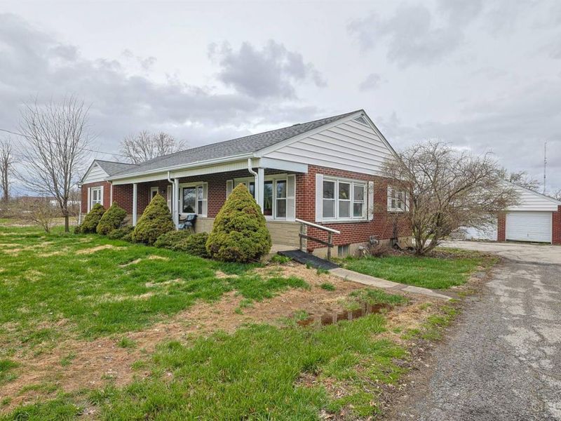 656 W Plane Street, Bethel, OH 45106 Photo 2