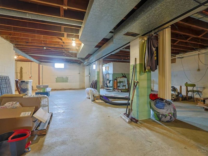 656 W Plane Street, Bethel, OH 45106 Photo 23