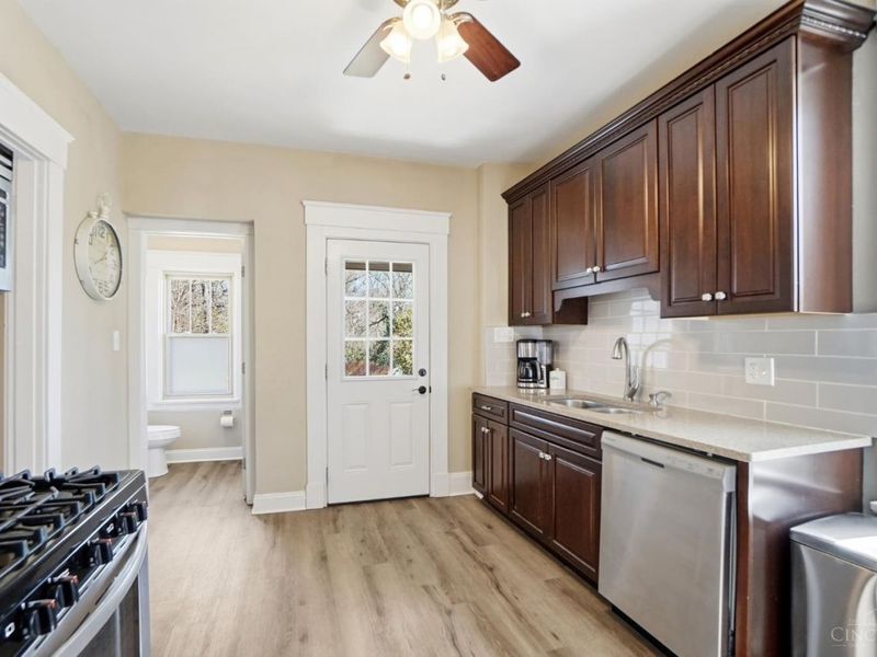 6140 Grand Vista Avenue, Cincinnati, OH 45213 Photo 16