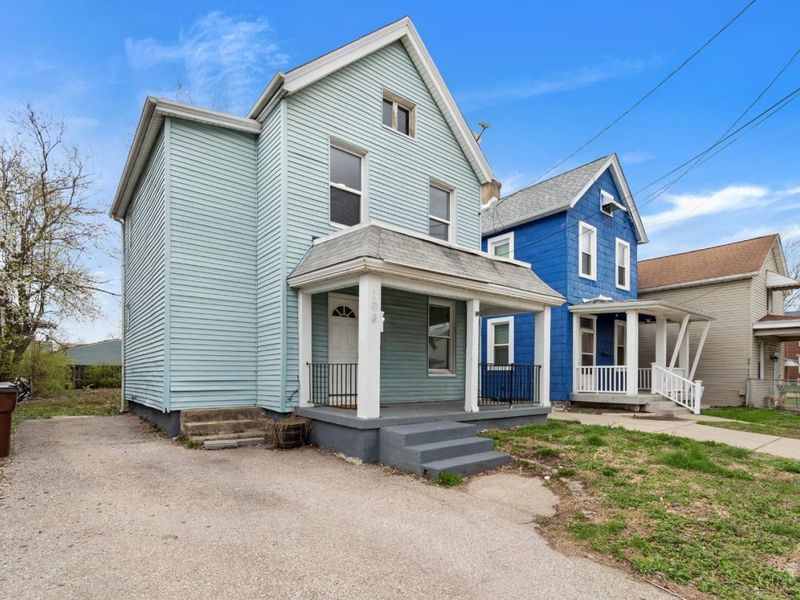 106 Township Avenue, Elmwood Place, OH 45216 Photo 2