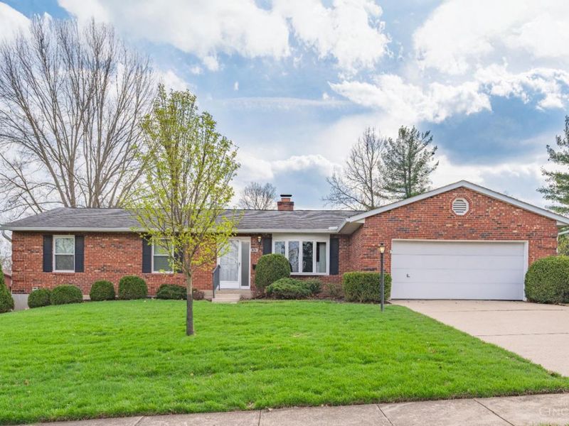 1545 Parliament Court, Fairfield, OH 45014 Photo 1