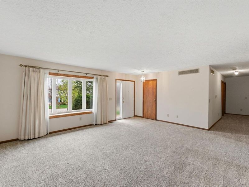 1545 Parliament Court, Fairfield, OH 45014 Photo 12