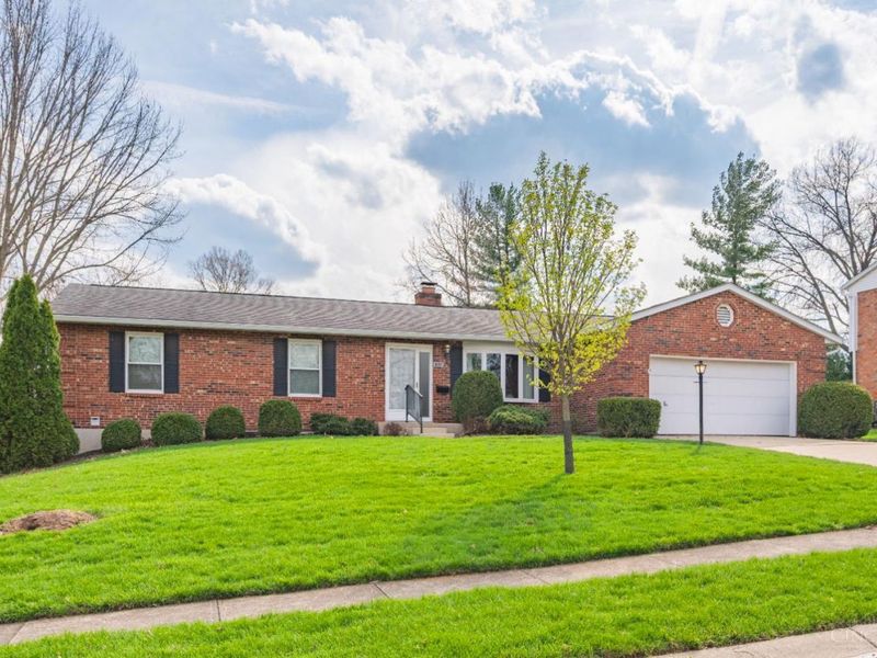 1545 Parliament Court, Fairfield, OH 45014 Photo 3