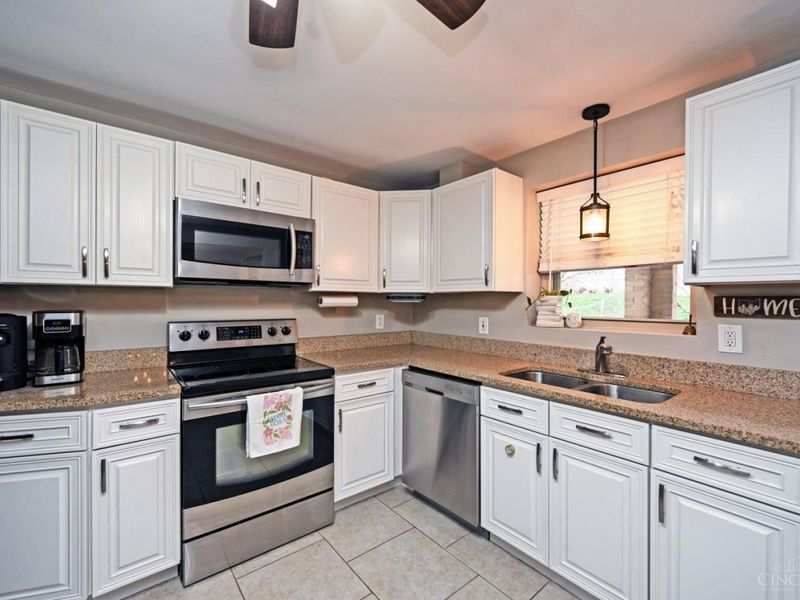 3384 Keywest Drive, Green Township, OH 45239 Photo 13