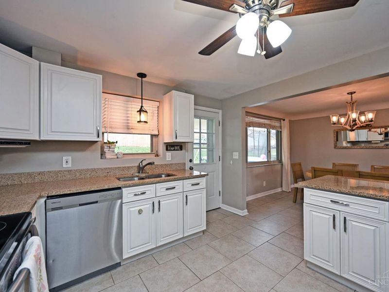 3384 Keywest Drive, Green Township, OH 45239 Photo 15