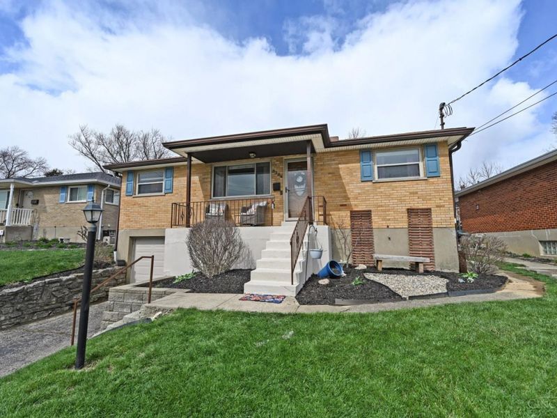 3384 Keywest Drive, Green Township, OH 45239 Photo 3