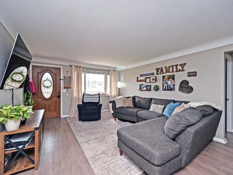 3384 Keywest Drive, Green Township, OH 45239 Photo 6