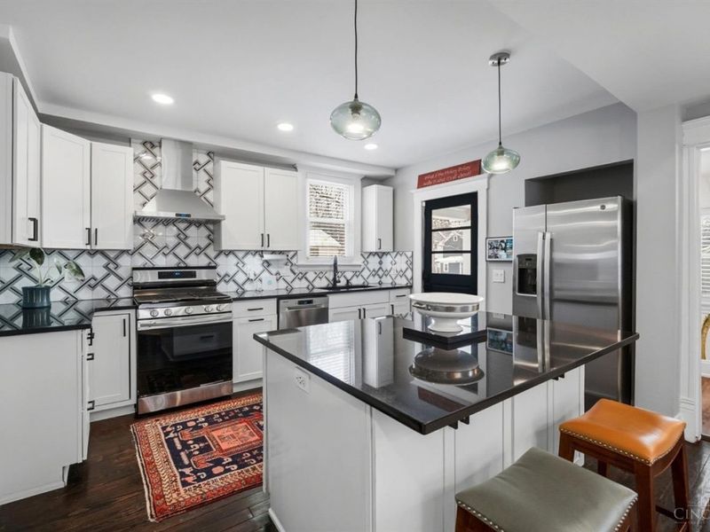 4614 Simpson Avenue, Cincinnati, OH 45227 Photo 5