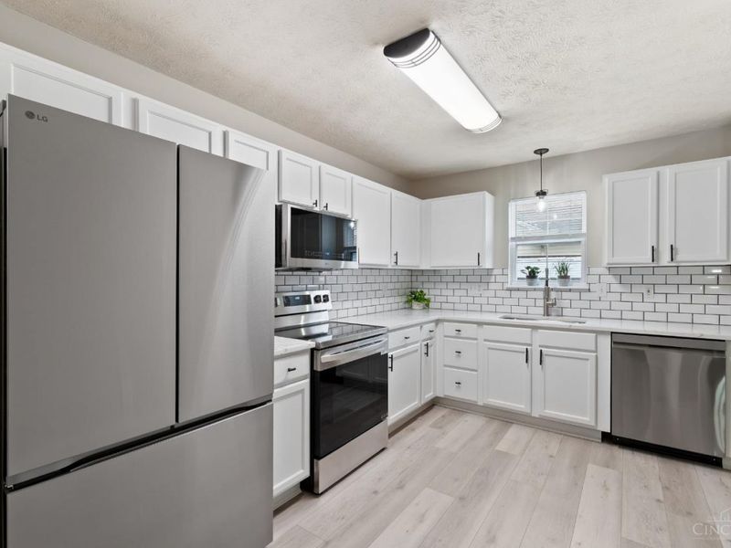 19 Bobwhite Court, Pierce Twp, OH 45102 Photo 8