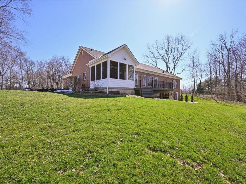 9867 Laurel Glen Drive, Loveland, OH 45140 Photo 24