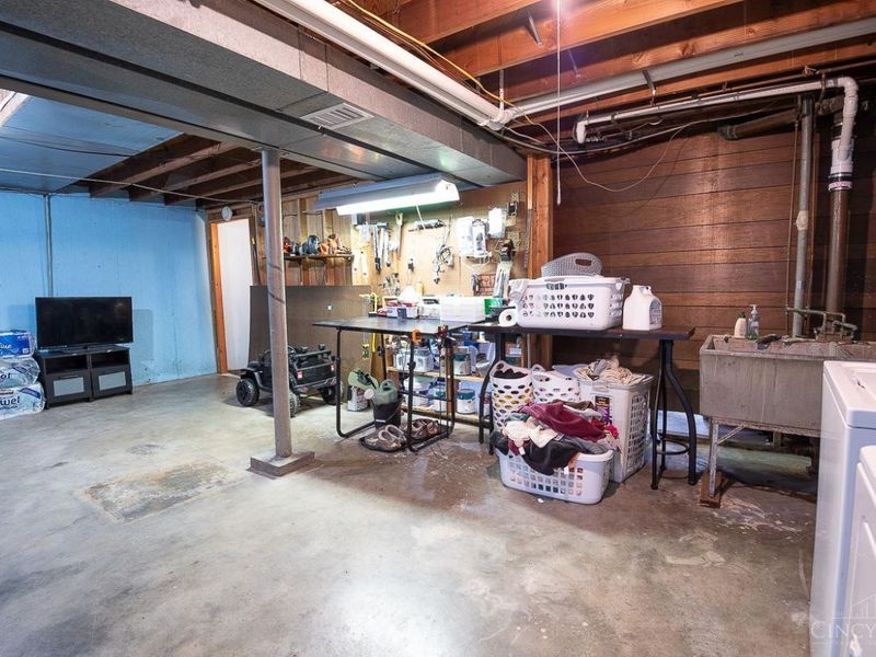 1458 Van Fleet Avenue, Mount Healthy, OH 45231 Photo 17