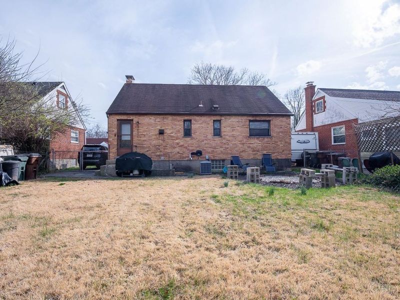 1458 Van Fleet Avenue, Mount Healthy, OH 45231 Photo 2