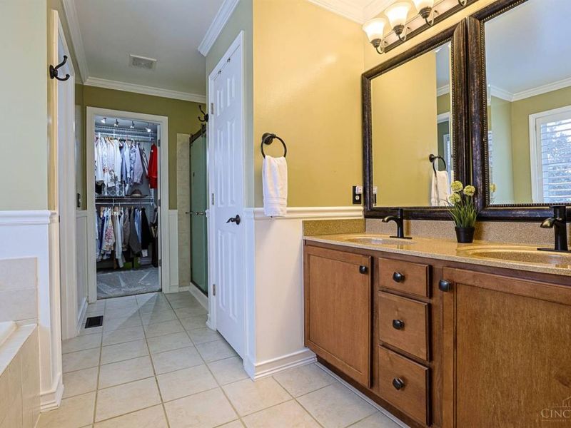 1430 Tecumseh Drive, Hamilton Twp, OH 45039 Photo 27