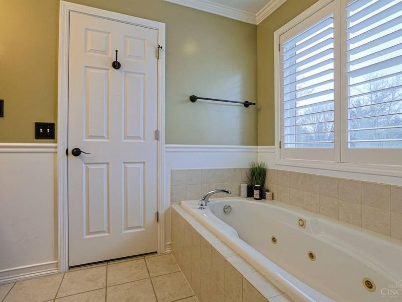 1430 Tecumseh Drive, Hamilton Twp, OH 45039 Photo 28