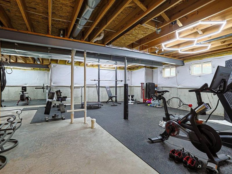 1430 Tecumseh Drive, Hamilton Twp, OH 45039 Photo 39