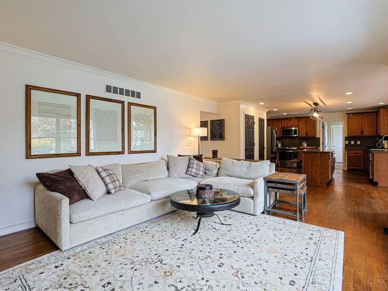 1430 Tecumseh Drive, Hamilton Twp, OH 45039 Photo 7