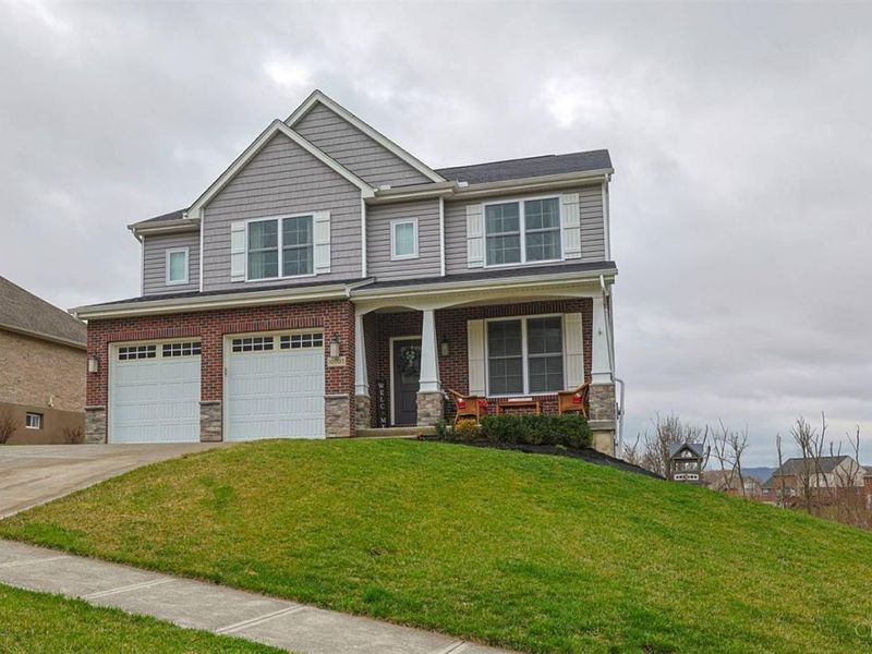 10705 Carolina Pines Drive, Harrison, OH 45030 Photo 2