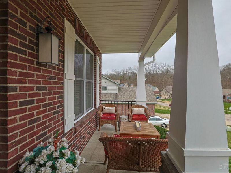 10705 Carolina Pines Drive, Harrison, OH 45030 Photo 3