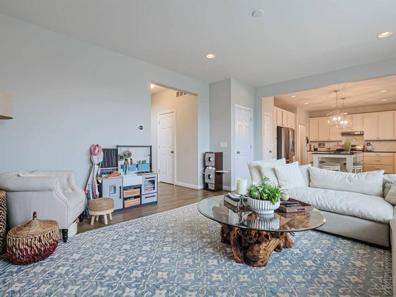 10705 Carolina Pines Drive, Harrison, OH 45030 Photo 8