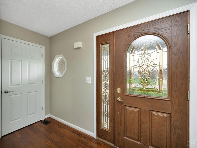 3798 Riverdowns Court, Fairfield Twp, OH 45011 Photo 4