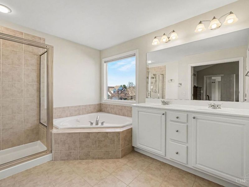 6246 Fairway Drive, Mason, OH 45040 Photo 13