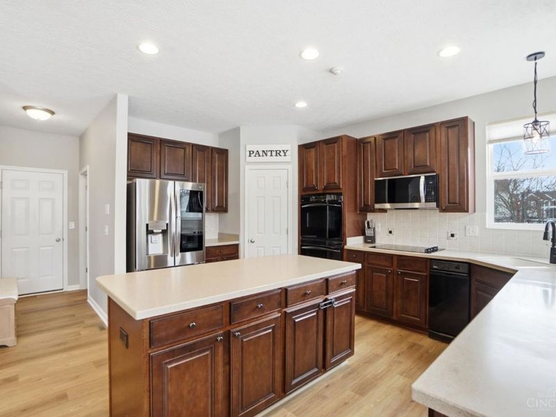 6973 Cottonwood Court, Hamilton Twp, OH 45039 Photo 16