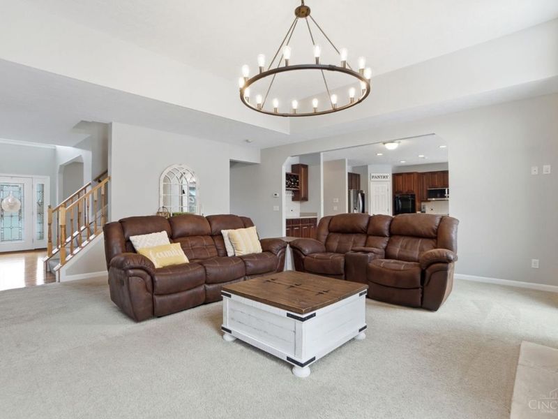 6973 Cottonwood Court, Hamilton Twp, OH 45039 Photo 9