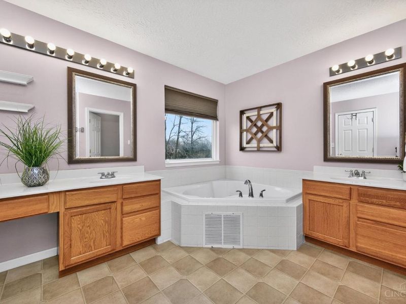 7497 Burton Drive, Liberty Township, OH 45044 Photo 28