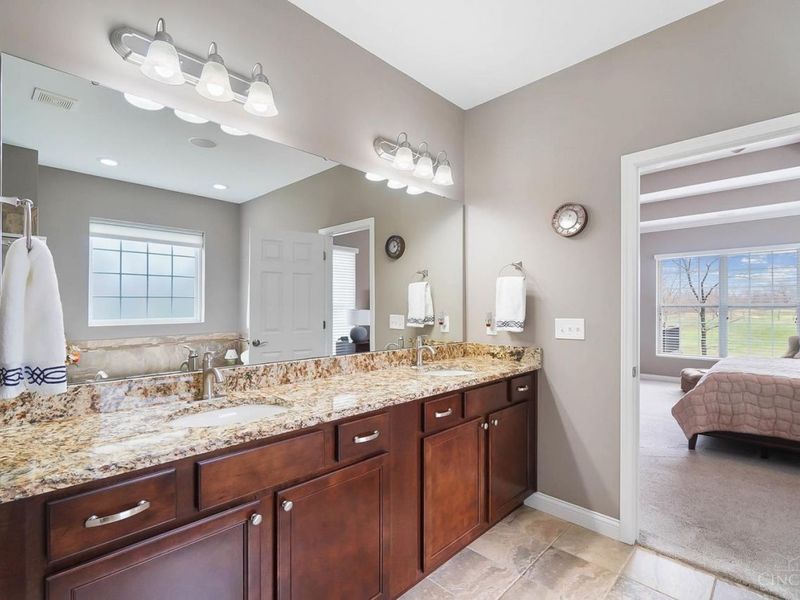 4948 Whispering Creek Court, Hamilton Twp, OH 45039 Photo 29