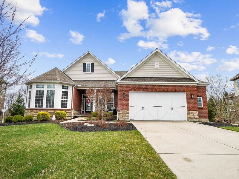 4948 Whispering Creek Court, Hamilton Twp, OH 45039 Photo 3