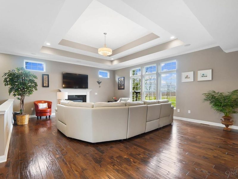 4948 Whispering Creek Court, Hamilton Twp, OH 45039 Photo 8