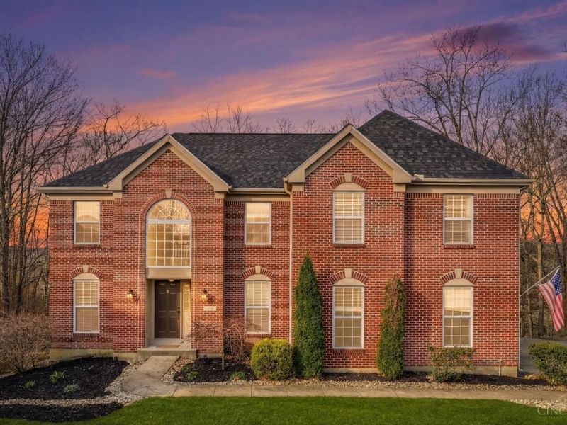 242 County Down Lane, Loveland, OH 45140 Photo 2