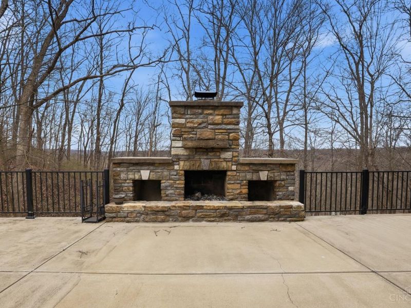 242 County Down Lane, Loveland, OH 45140 Photo 42