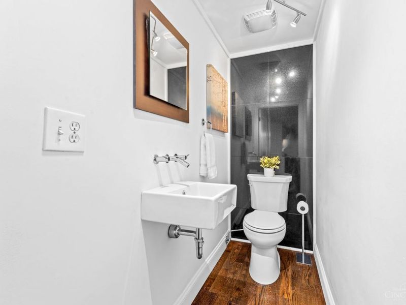 2100 St James Avenue, Cincinnati, OH 45206 Photo 28