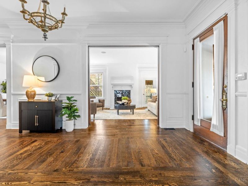 2100 St James Avenue, Cincinnati, OH 45206 Photo 7