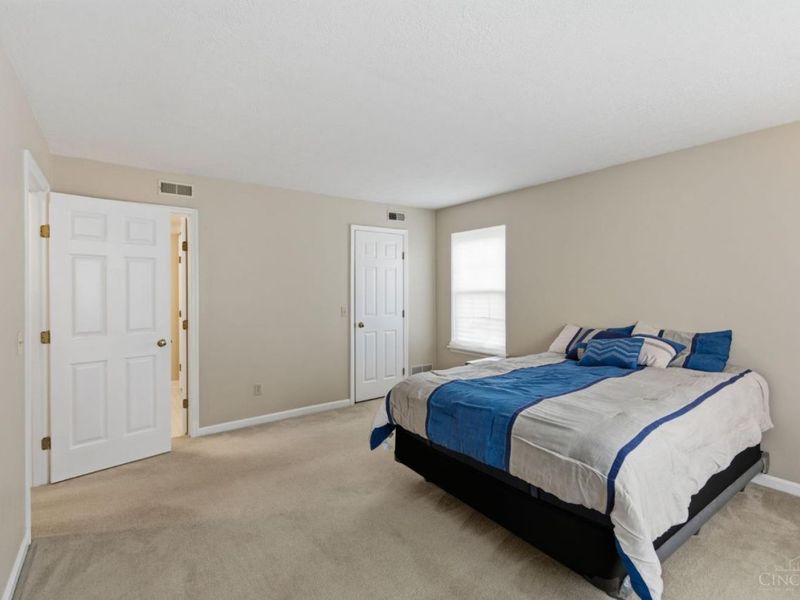 4044 White Chapel Lane, Loveland, OH 45140 Photo 17