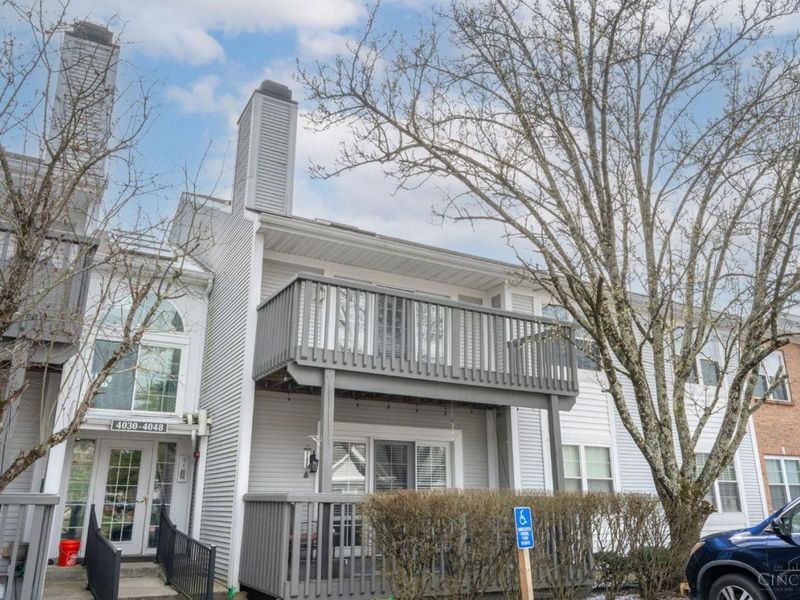 4044 White Chapel Lane, Loveland, OH 45140 Photo 2