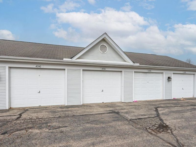 4044 White Chapel Lane, Loveland, OH 45140 Photo 24