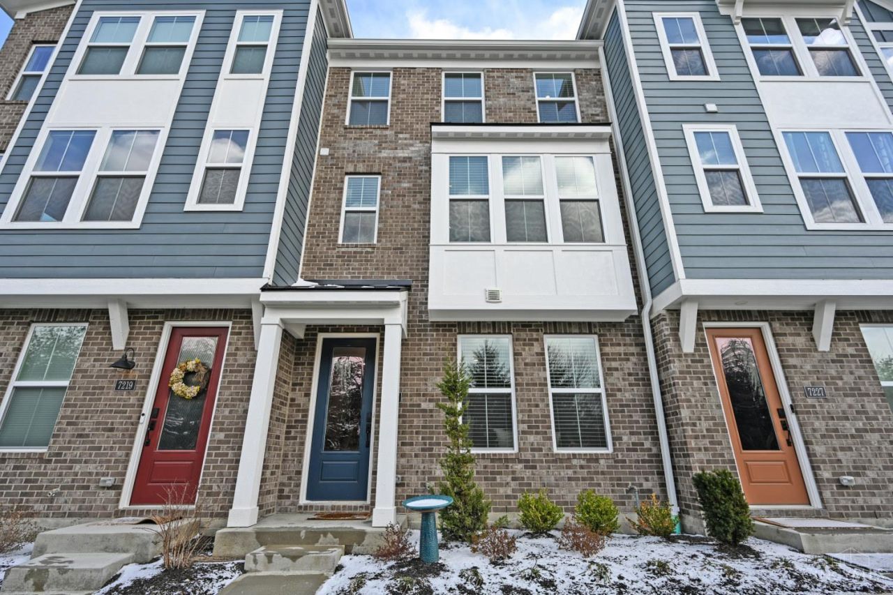 7223 Abington Way, West Chester, OH 45069 Main Photo