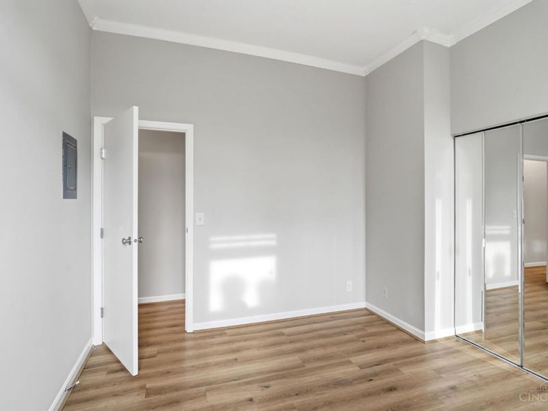 981 Paradrome, Unit B, Cincinnati, OH 45202 Photo 19