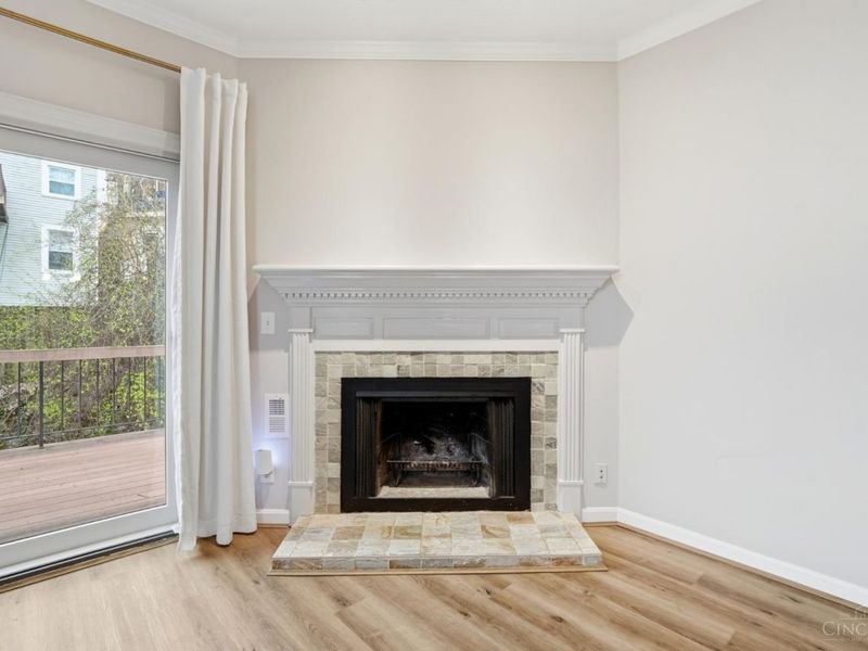 981 Paradrome, Unit B, Cincinnati, OH 45202 Photo 8