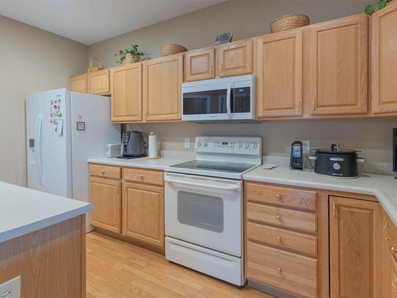 9601 Pebble View Drive, Colerain Township, OH 45252 Photo 11