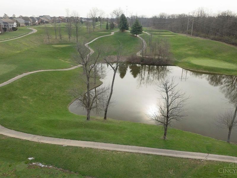 9601 Pebble View Drive, Colerain Township, OH 45252 Photo 2